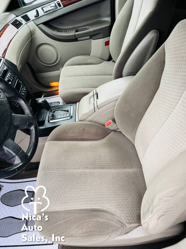 2005 Chrysler Pacifica Touring