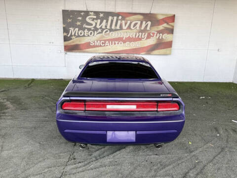 2013 Dodge Challenger SRT8 Core