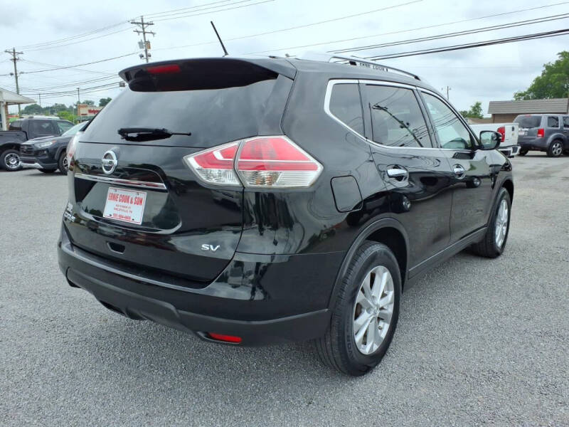 2015 Nissan Rogue SV