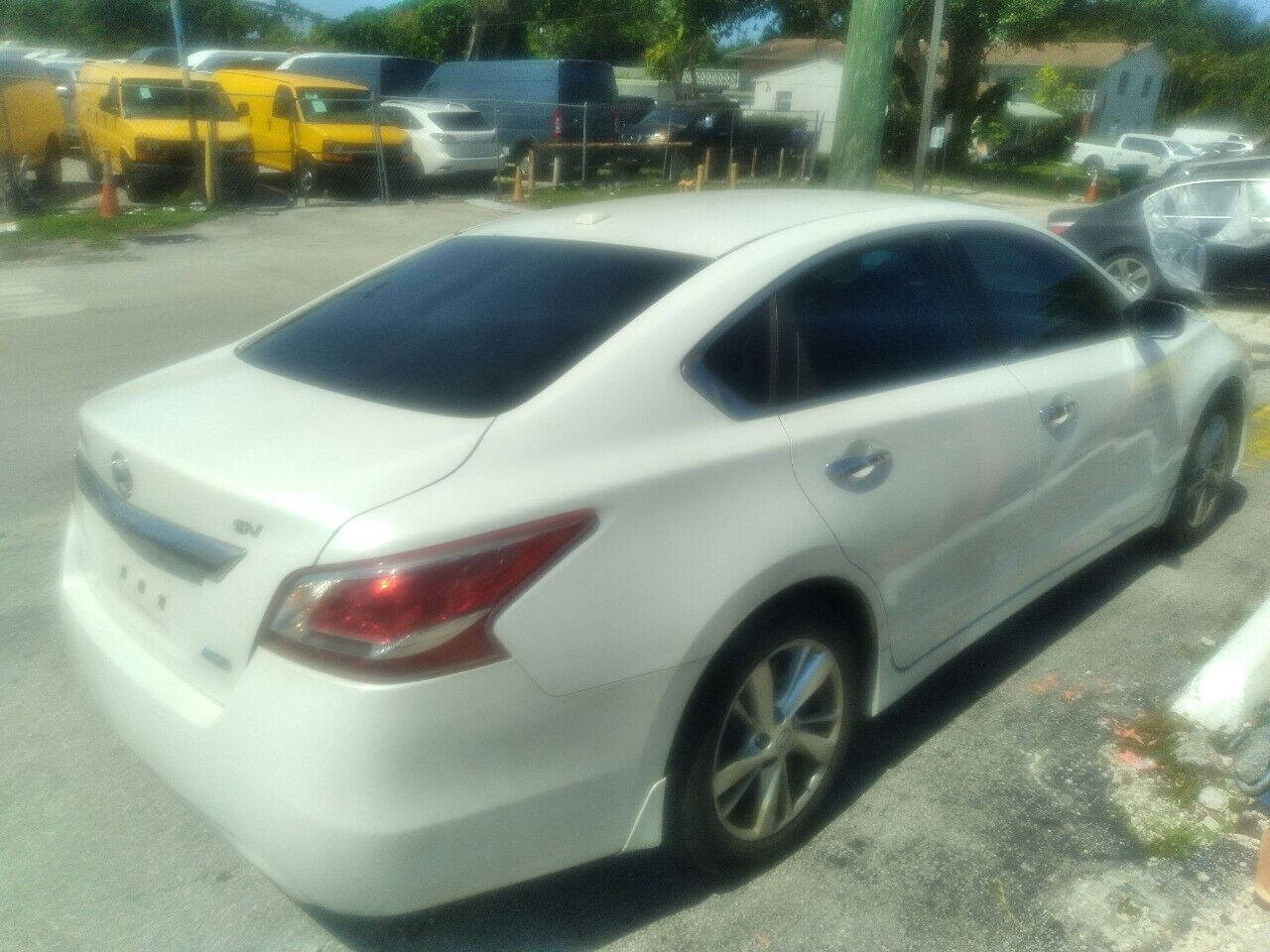 2013 NISSAN Altima Sedan - $6,599