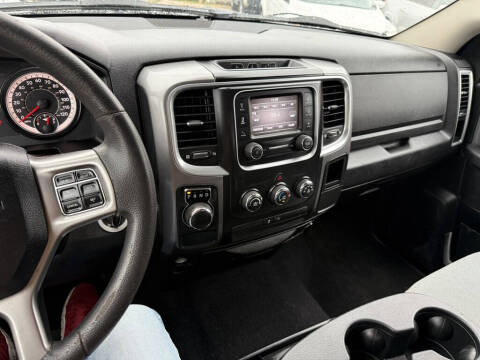 2021 RAM 1500 Classic SLT