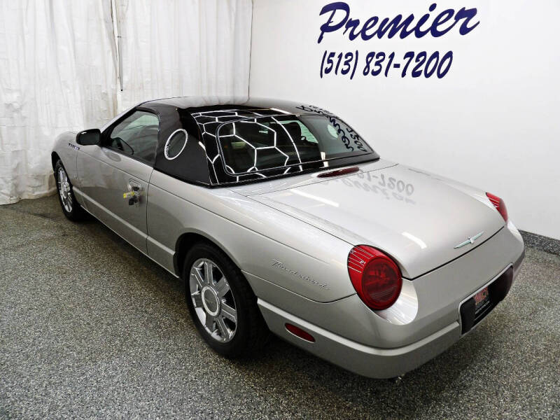 2004 Ford Thunderbird Deluxe