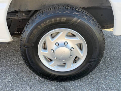 2012 Ford E-Series E-250