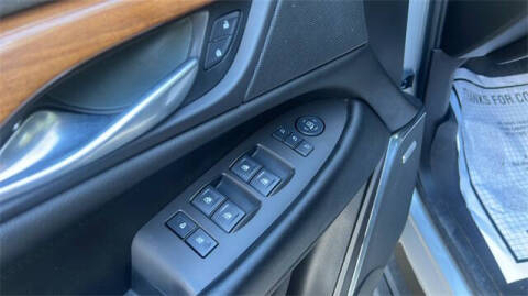 2017 Cadillac Escalade Premium Luxury