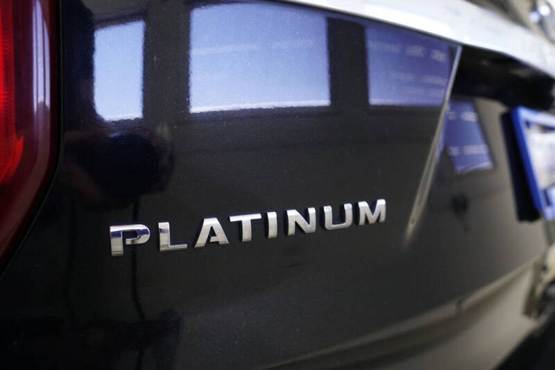 2017 Ford Explorer Platinum