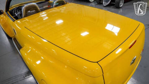 2004 Chevrolet SSR LS