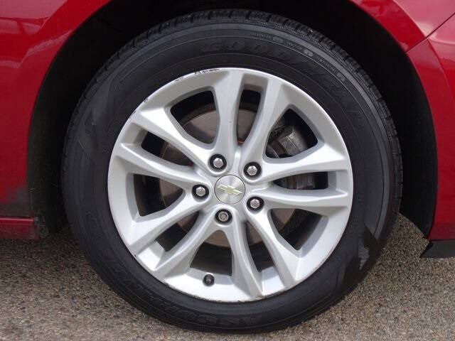 2017 Chevrolet Malibu LT