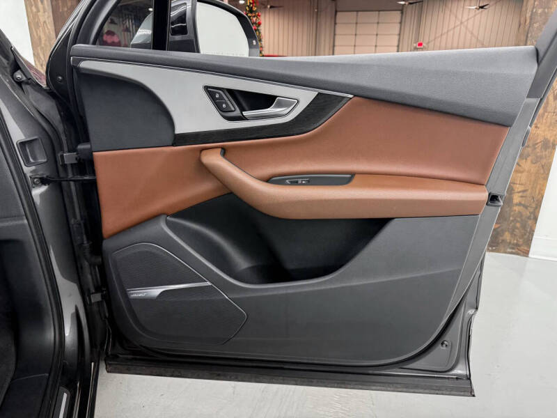 2018 Audi Q7 2.0T quattro Premium Plus