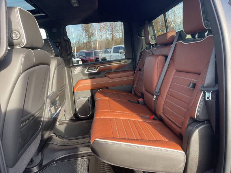 2025 GMC Sierra 3500HD