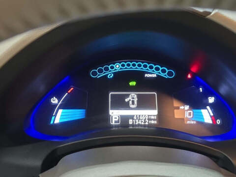 2012 Nissan LEAF SL