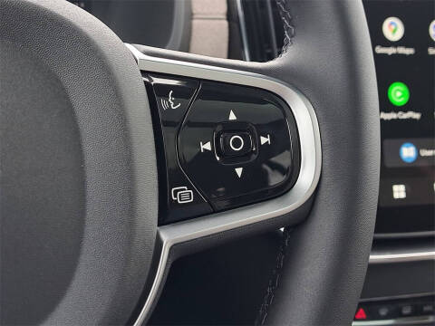 2026 Volvo XC90 B6 Core