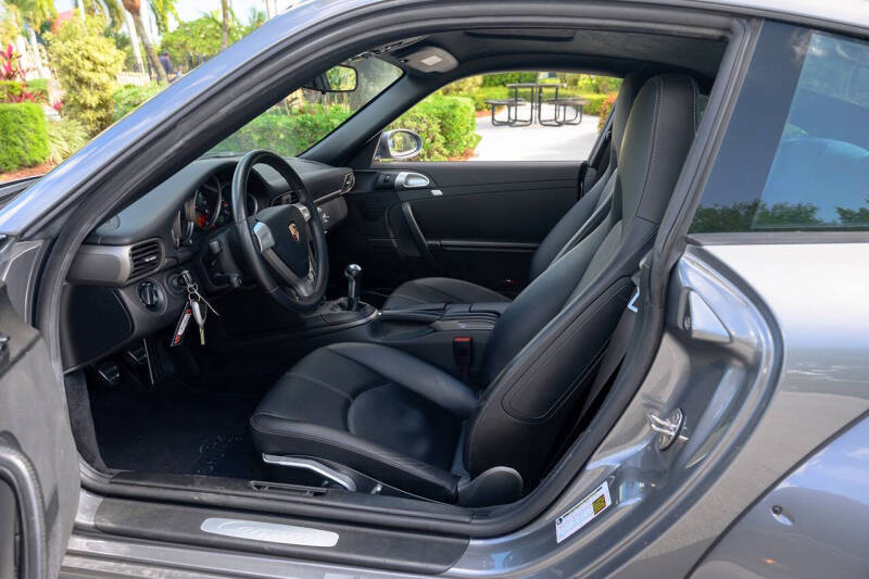 2006 Porsche 911 Carrera