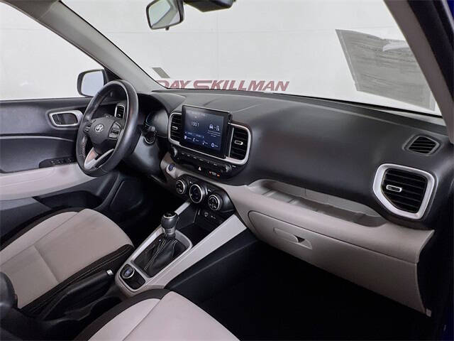 2024 Hyundai Venue SEL