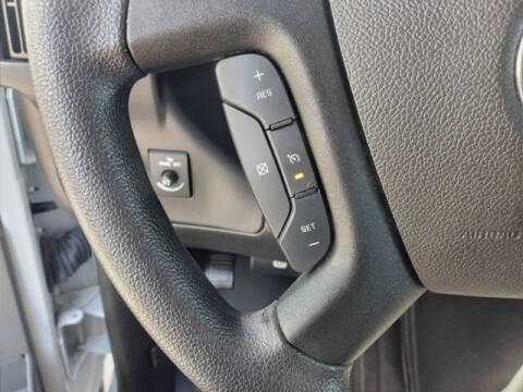 2023 Chevrolet Express 2500