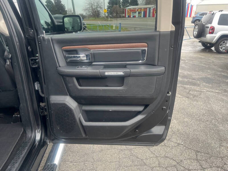 2017 RAM 1500 Laramie