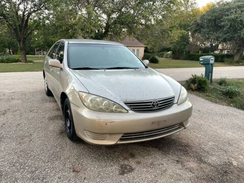 2005 Toyota Camry for sale at CARWIN MOTORS in Katy TX