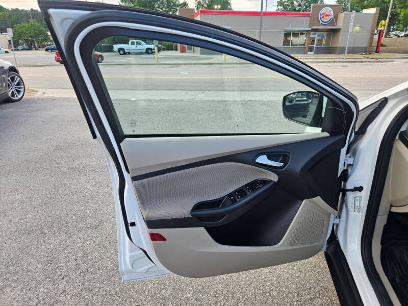 2013 Ford Focus SE