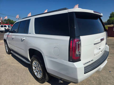 2015 GMC Yukon XL SLE