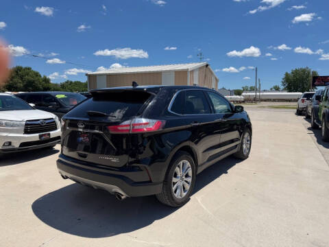 2019 Ford Edge Titanium