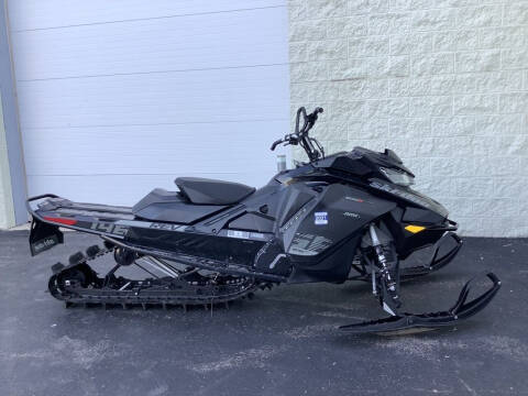 2020 Ski-Doo Summit® SP Rotax® 60