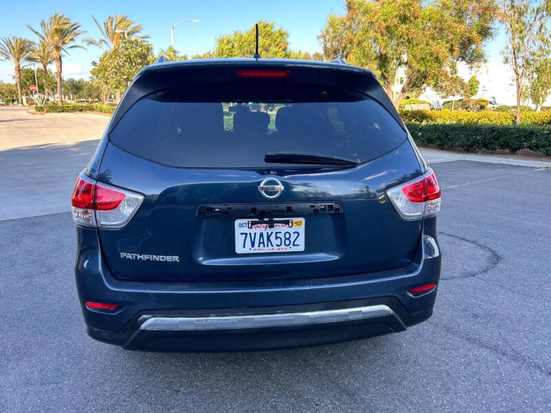 2016 Nissan Pathfinder S