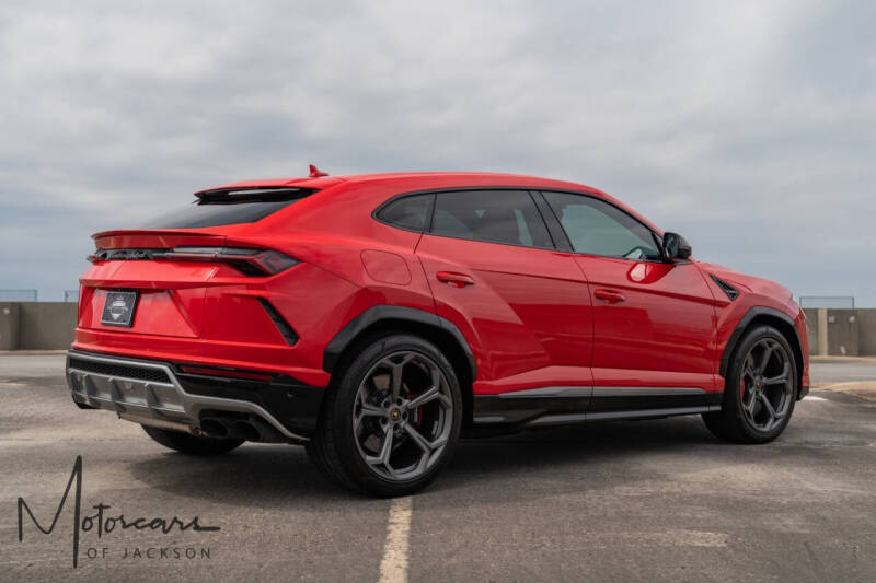 2019 Lamborghini Urus