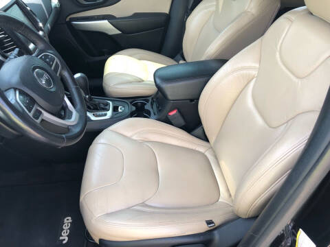 2017 Jeep Cherokee Latitude