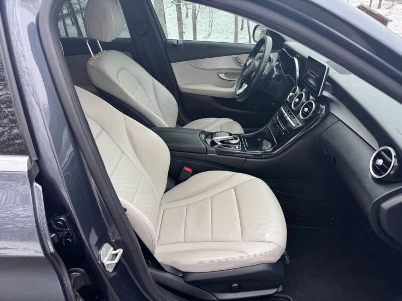 2015 Mercedes-Benz C-Class C 300