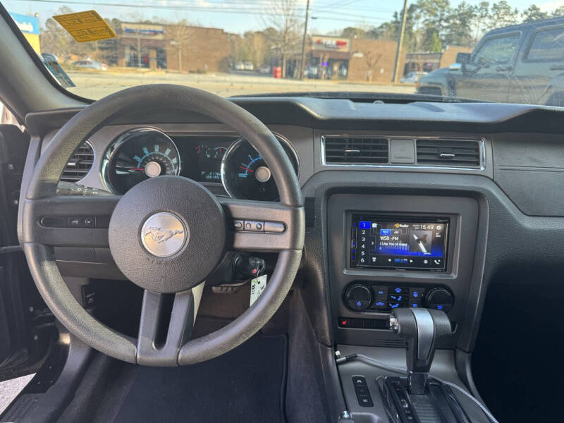 2010 Ford Mustang V6