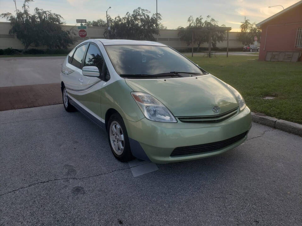 2005 Toyota Prius for sale at We Buy & Sell Cars Inc in Orlando, FL