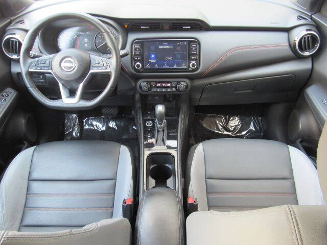 2024 Nissan Kicks SR