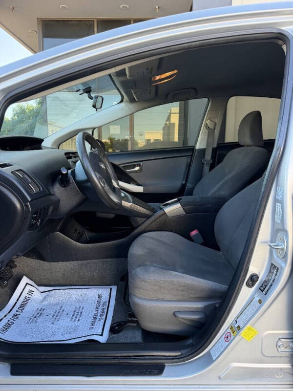 2013 Toyota Prius Two
