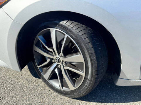 2023 Nissan Maxima 3.5 SV