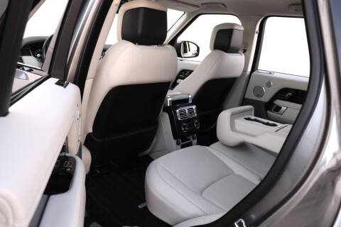 2020 Land Rover Range Rover P525 HSE