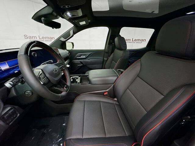 2025 Chevrolet Silverado EV RST