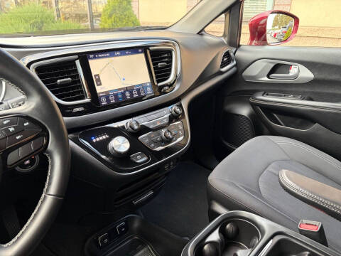 2018 Chrysler Pacifica Touring Plus