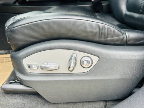 2018 Porsche Cayenne Platinum Edition