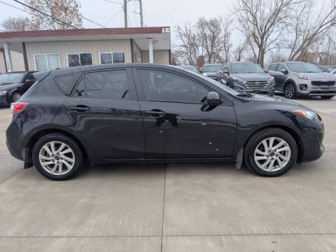 2013 Mazda MAZDA3 i Touring