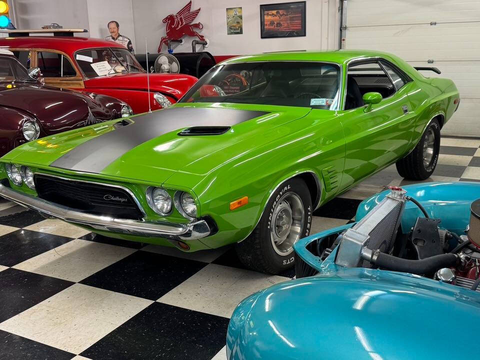 1973 Dodge Challenger 4
