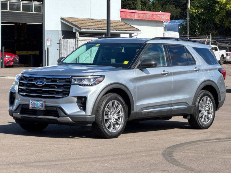 2025 Ford Explorer Active