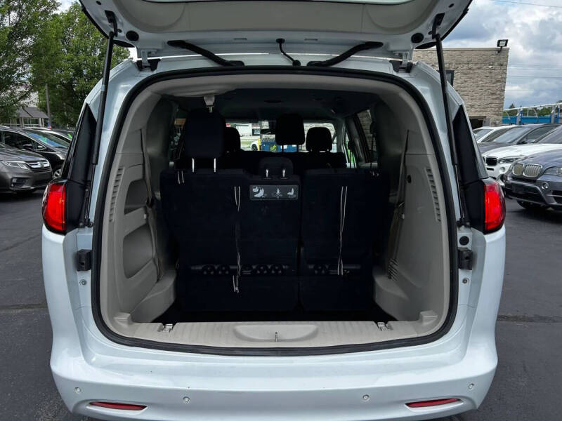 2018 Chrysler Pacifica L