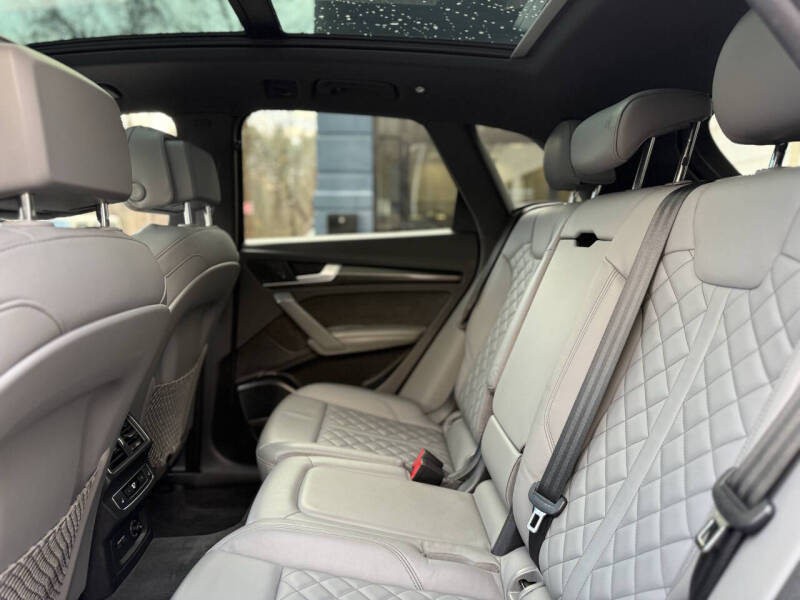 2019 Audi SQ5 3.0T quattro Prestige