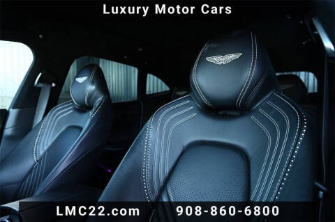 2021 Aston Martin DBX