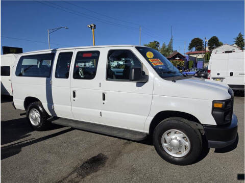 2011 Ford E-Series E-250