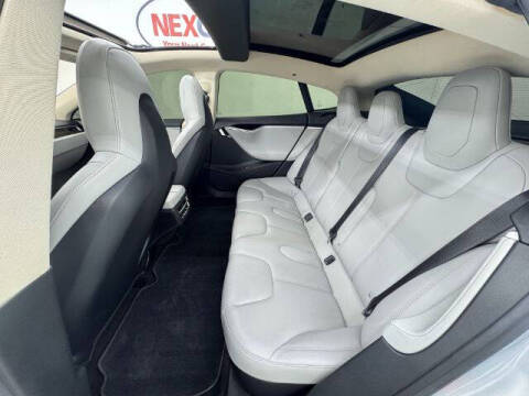2015 Tesla Model S