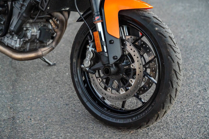 2019 KTM 790 Duke