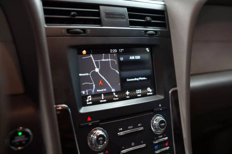 2017 Lincoln Navigator Select