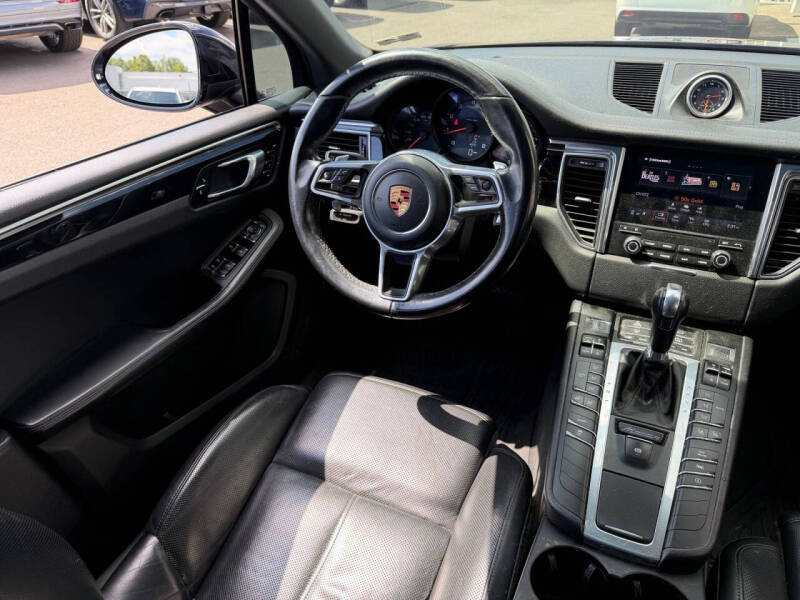 2018 Porsche Macan