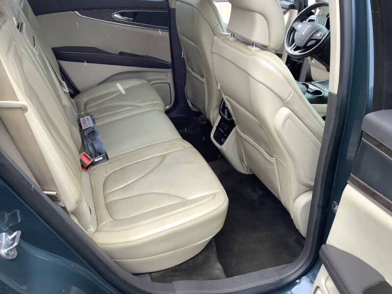 2016 Lincoln MKX Select