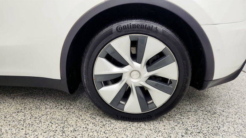 2021 Tesla Model Y Standard Range